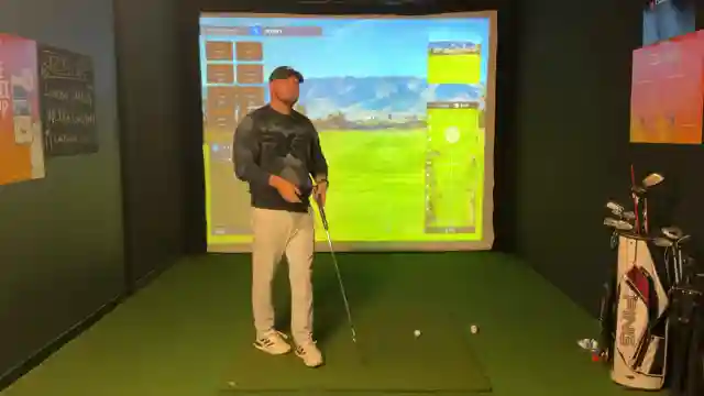 mastering-golf-swing-hips-back-tips-drills