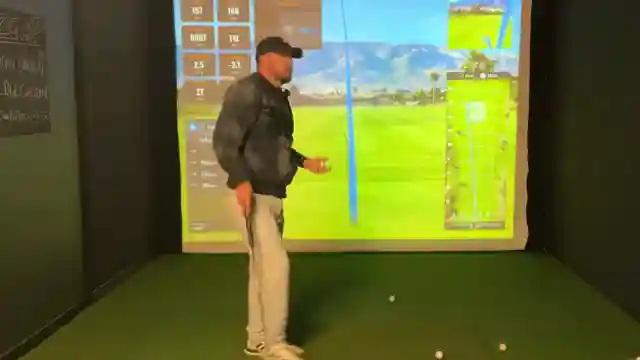 mastering-golf-swing-hips-back-tips-drills