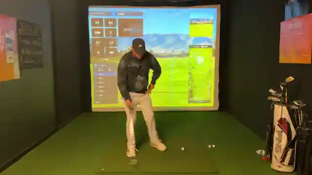 mastering-golf-swing-hips-back-tips-drills