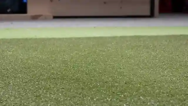 improve-drive-accuracy-hit-longer-and-straighter-with-coach-lockeys-golf-swing-tip