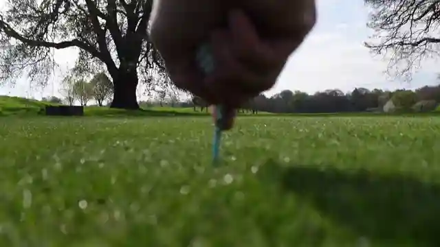 master-your-golf-swing-raise-arms-in-backswing-lower-in-downswing-for-consistency