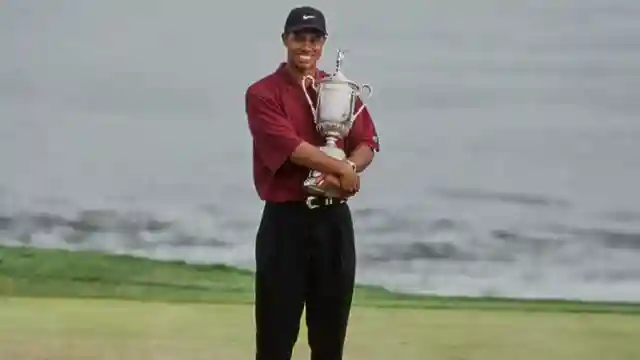 the-legend-of-tiger-woods-unraveling-his-dominant-2000-season