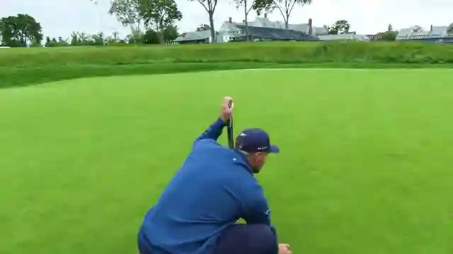 unveiling-oakmont-bryson-dechambeaus-journey-on-the-legendary-course