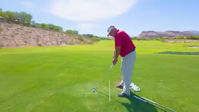 master-your-golf-swing-the-power-of-adjusting-your-eye-level