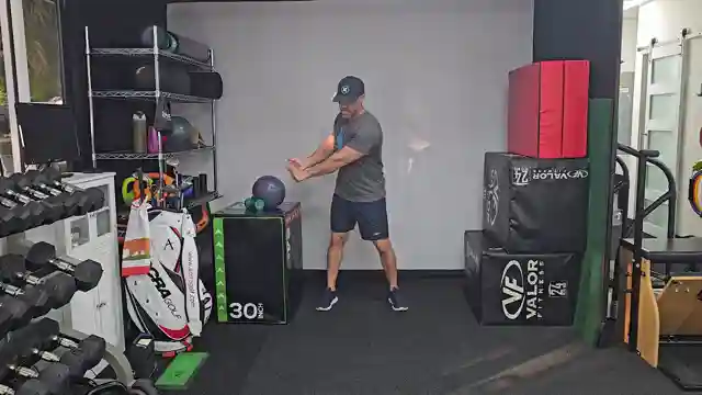 master-your-swing-golf-drills-with-squishy-ball