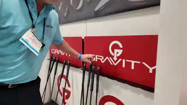 revolutionize-your-putting-with-modrn-golfs-gravity-putters