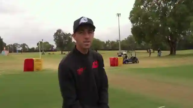 fireballs-vs-majestics-epic-golf-match-at-adelaide