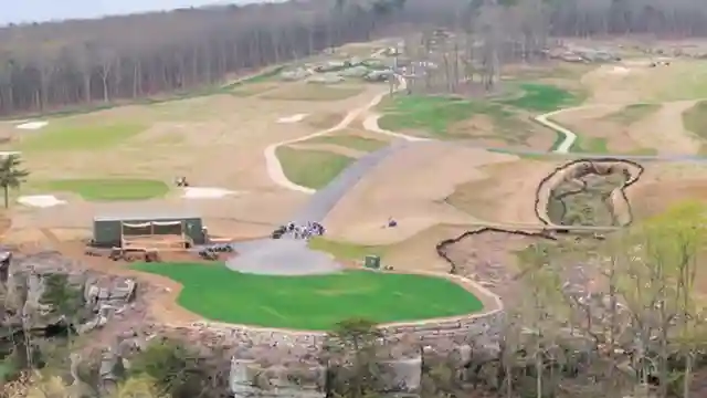 fore-play-golf-solo-round-at-mclemore-golf-course-in-windy-conditions
