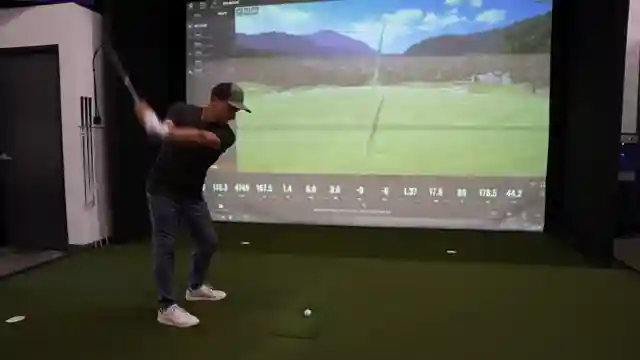 mastering-golf-irons-from-muscle-back-blades-to-forgiving-options