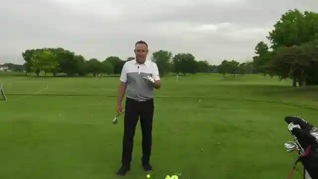 master-golf-pitching-eliminate-shanks-with-radius-control