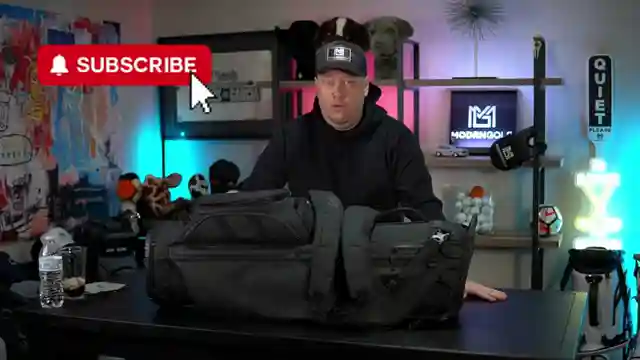sunday-storm-rider-golf-bag-waterproof-stylish-and-functional